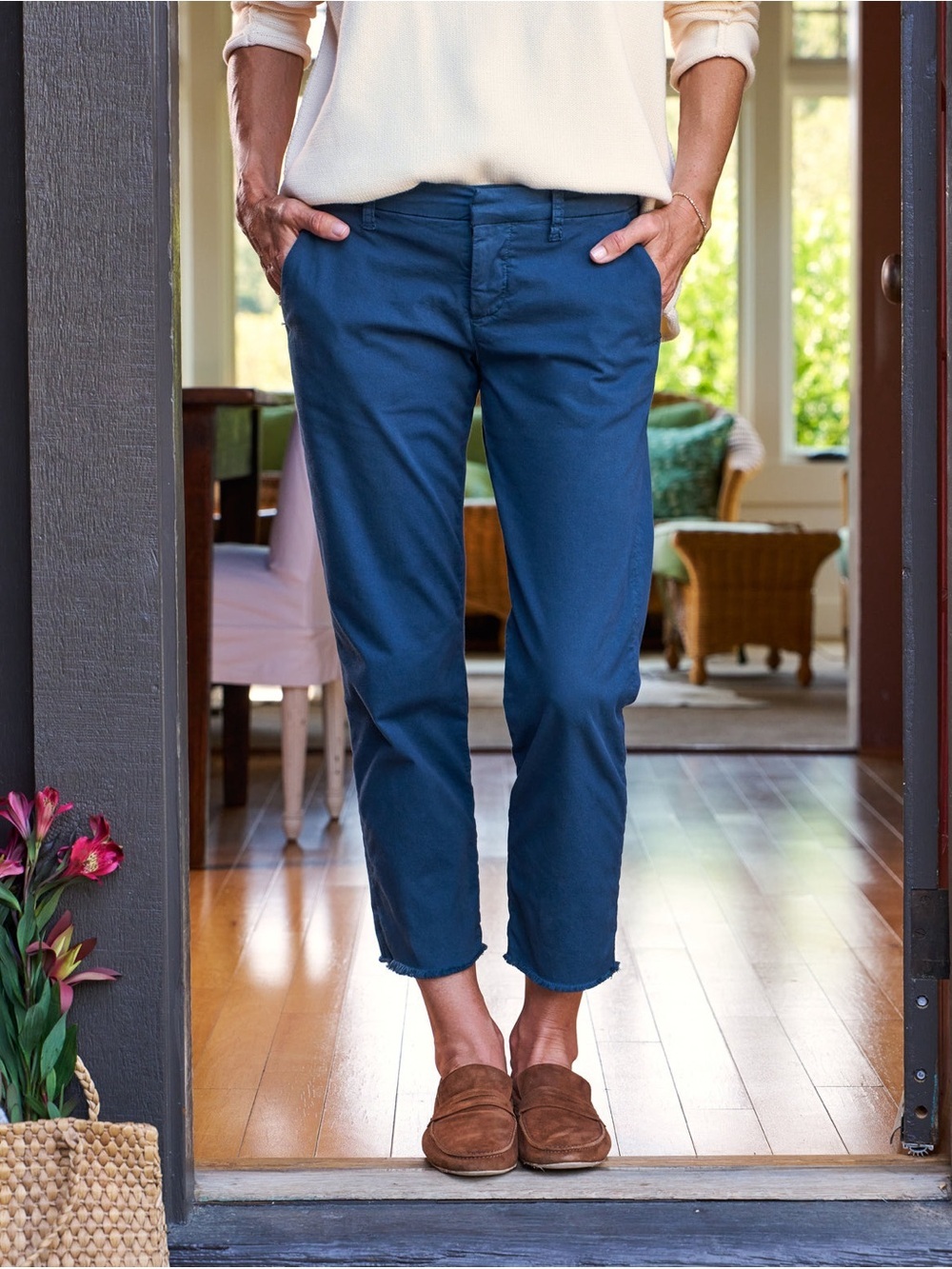 Frank & Eileen Wicklow Pants in Navy Blue Size 8